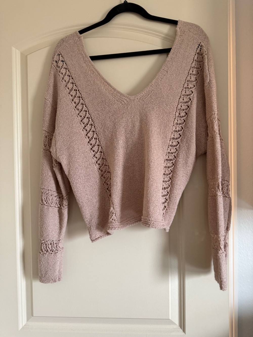 Lush Lace-Trim V-Neck Sweater - Dusty Rose